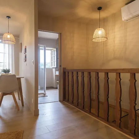 De La Porte Des Tours Apartamento *